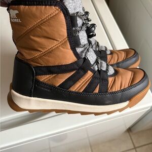 Sorel Tan and Black Quilted Boots
